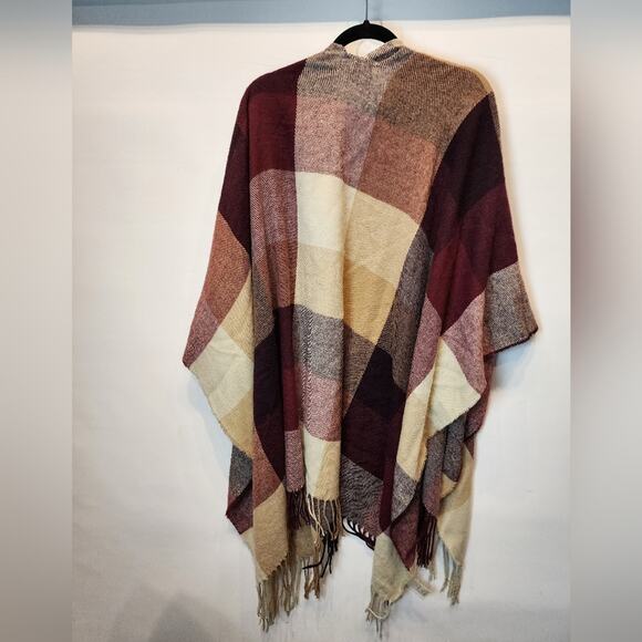 Francesca's Plaid Check Shawl Poncho Fringe Wrap Burgundy Red Tan Black One Size - Picture 3 of 9